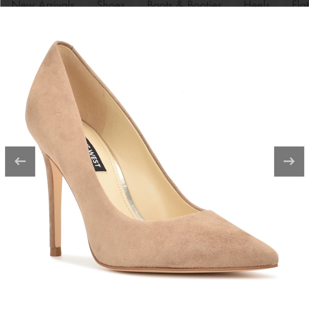 NINE WEST FRESH POINTY TOE SUEDE. TAUPE SIZE 5.5. NEW IN BOX